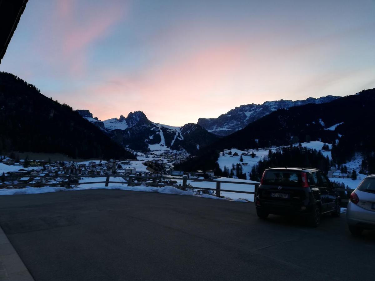 Pension Dolomieu Santa Cristina Val Gardena ภายนอก รูปภาพ